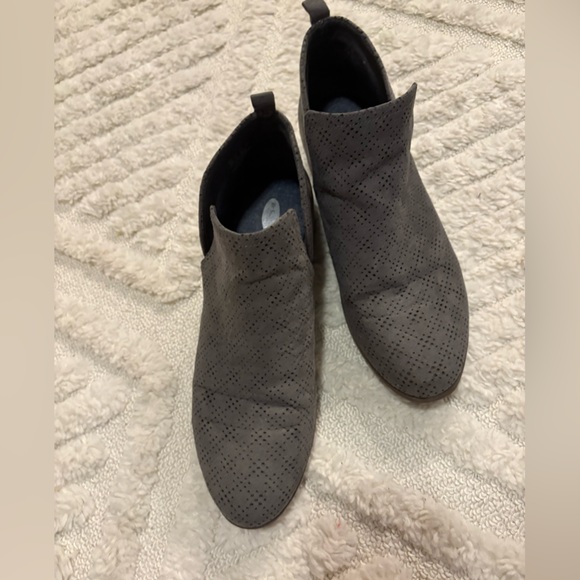 Dr. Scholls gray booties, size 9.5 - Picture 1 of 4